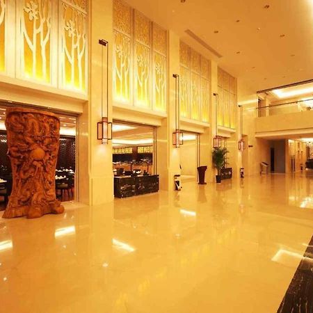 Haiyang Shenglong Jianguo Hotel Fengcheng  Экстерьер фото