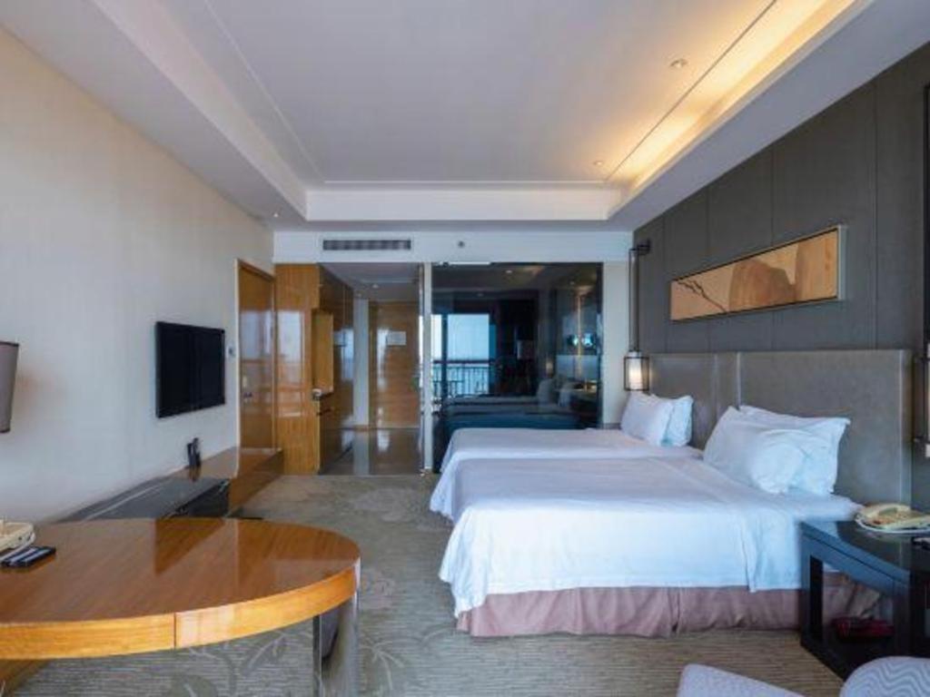 Haiyang Shenglong Jianguo Hotel Fengcheng  Экстерьер фото
